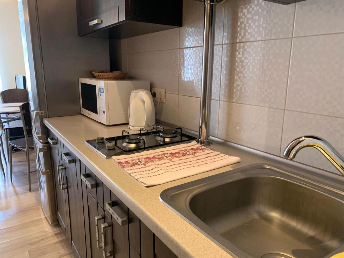 Excellent Apartment In The Center Of Odessa ภายนอก รูปภาพ