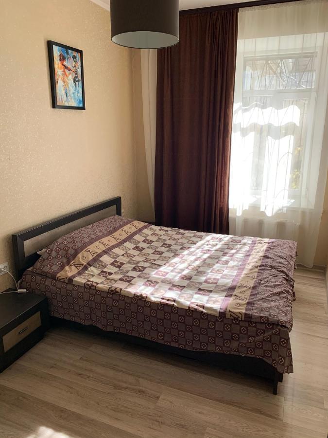 Excellent Apartment In The Center Of Odessa ภายนอก รูปภาพ
