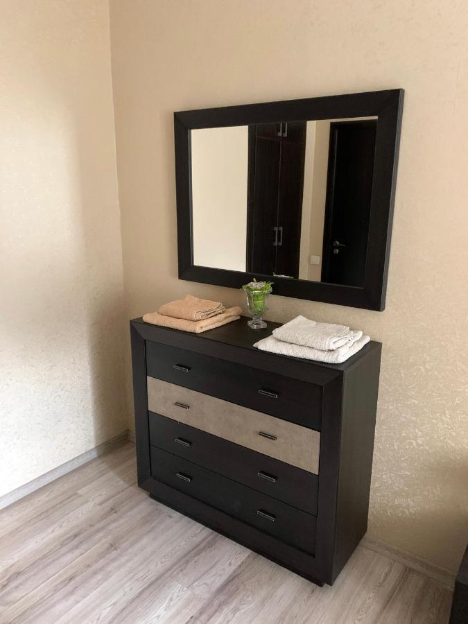 Excellent Apartment In The Center Of Odessa ภายนอก รูปภาพ